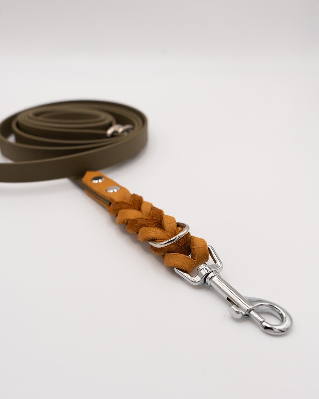 Noble Leine – Cognac x Oliv